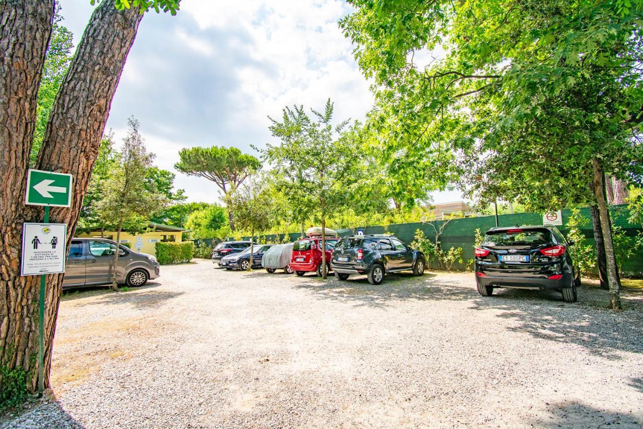 Camping Parco Vacanza Partaccia 2 Marina di Massa Exterior photo
